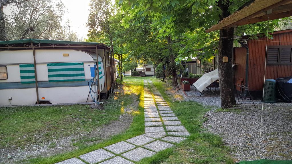 Camping Pilzone 이세오 외부 사진